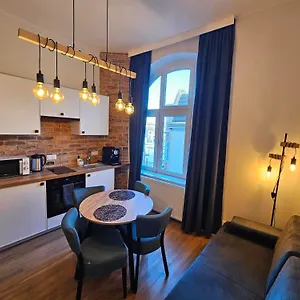 https://main-street-apartments.sopothotels.com