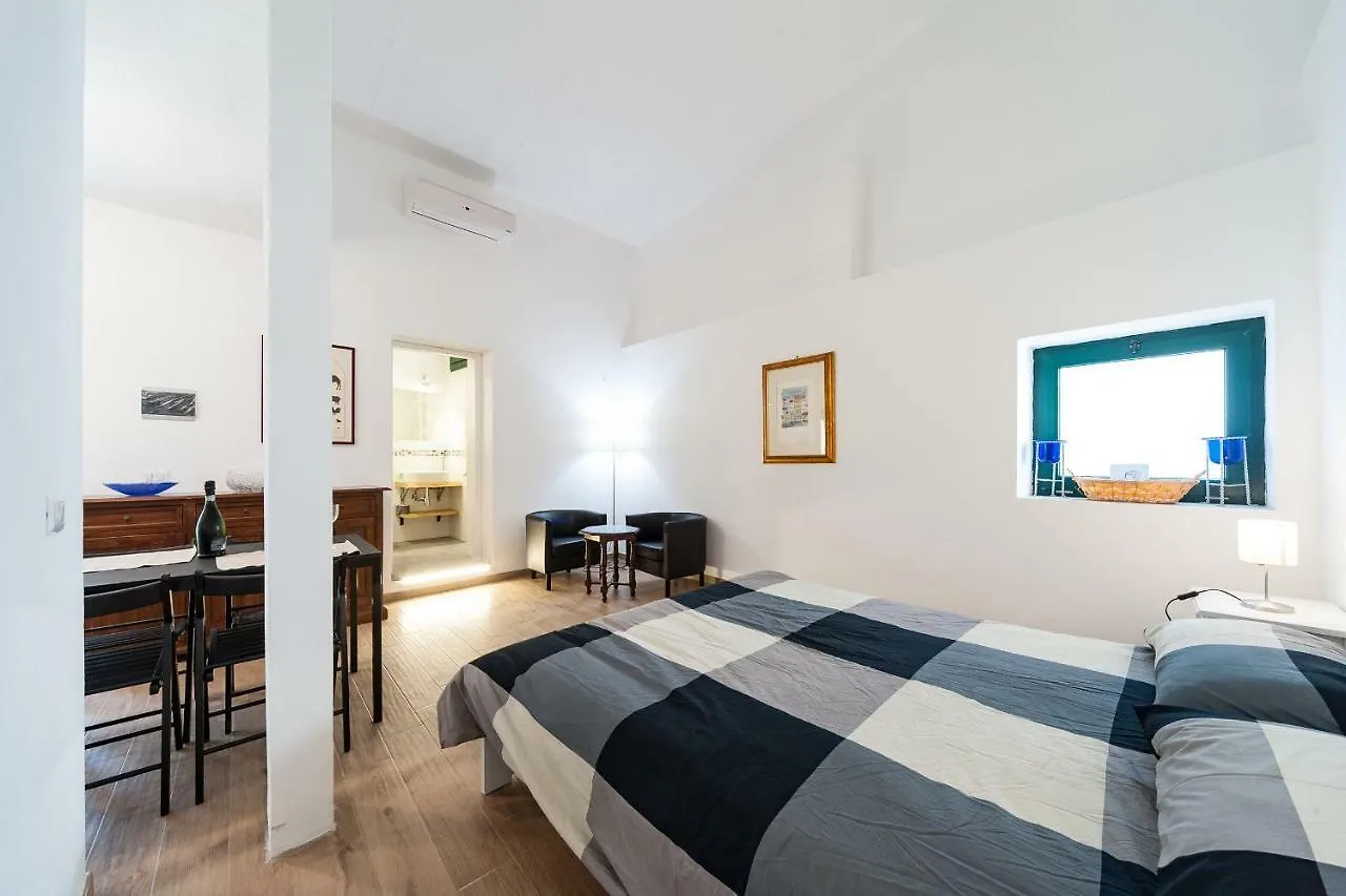 Apartament Il Giardino Dell'Argano Rosso Rzym 0*,
